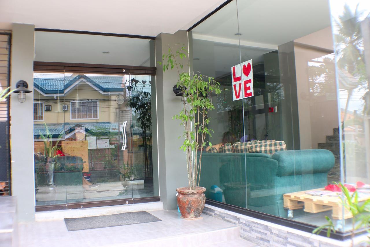Aliria Bed And Breakfast Tagbilaran City Exterior foto