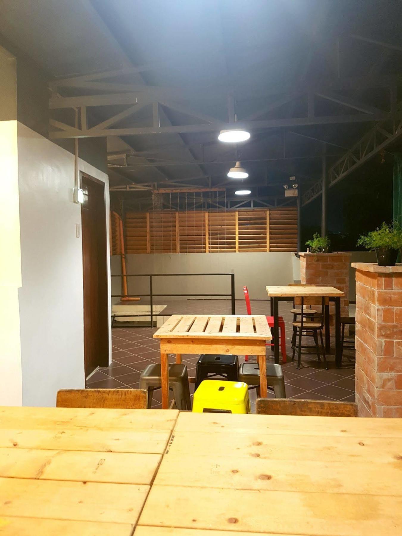 Aliria Bed And Breakfast Tagbilaran City Exterior foto