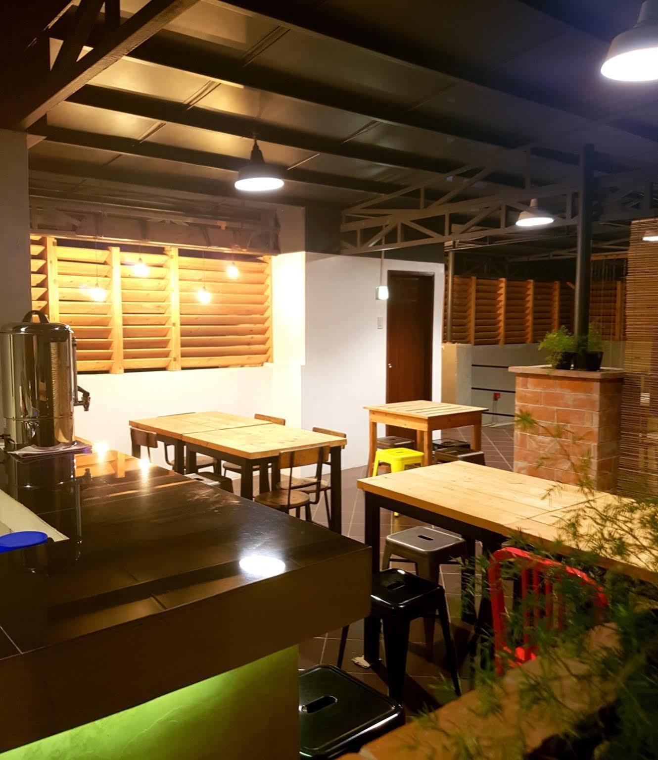 Aliria Bed And Breakfast Tagbilaran City Exterior foto